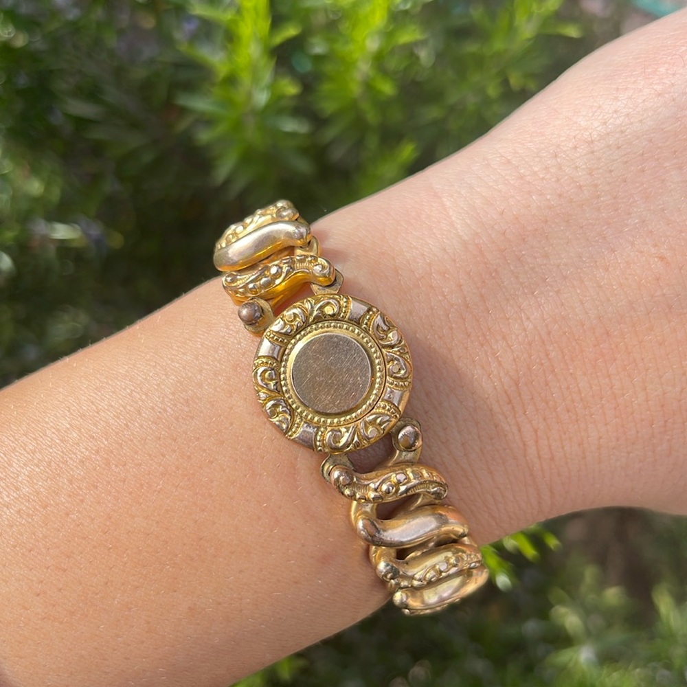VICTORIAN STRETCH BRACELET ANTIQUE MINERVA 1905 GOLD FILLED MONOGRAM  EXPANDS